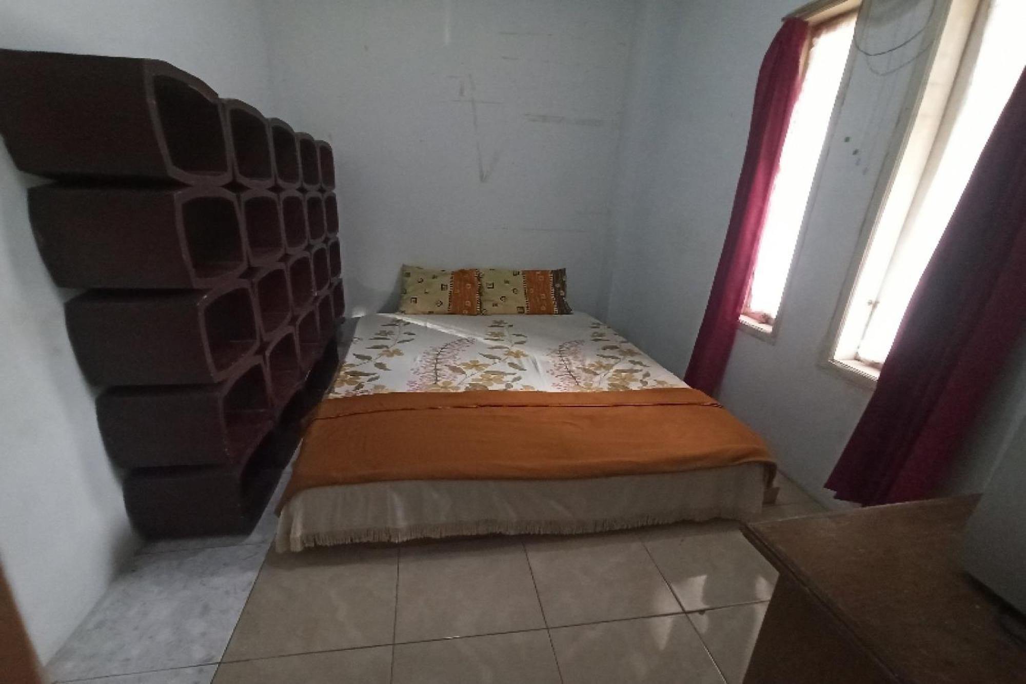 Oyo Life 91339 Pondok Kost Aulia Syariah Garut Eksteriør bilde
